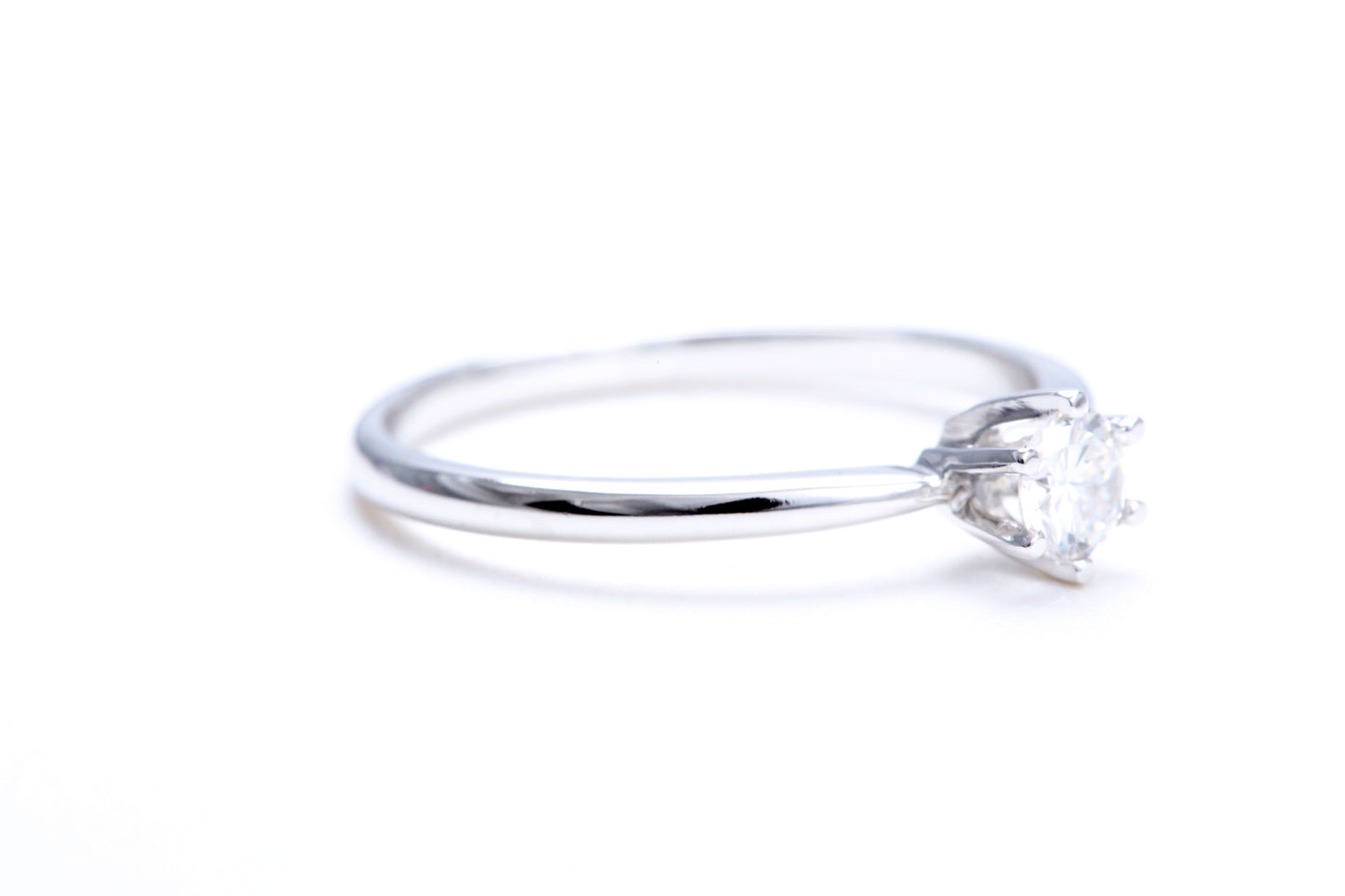 1/4 Carat Solitaire Engagement Ring 18K White Gold