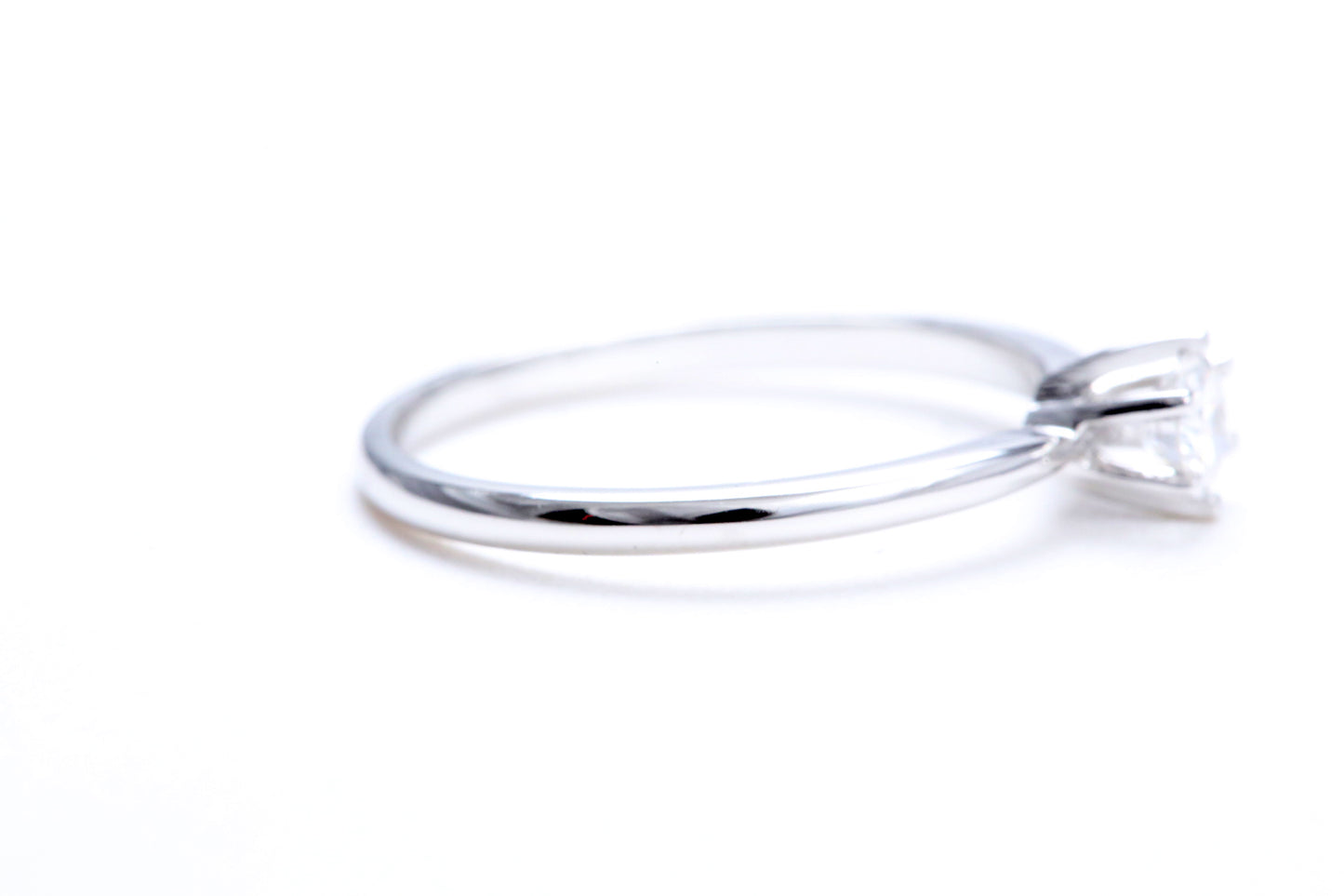 1/4 Carat Solitaire Engagement Ring 18K White Gold