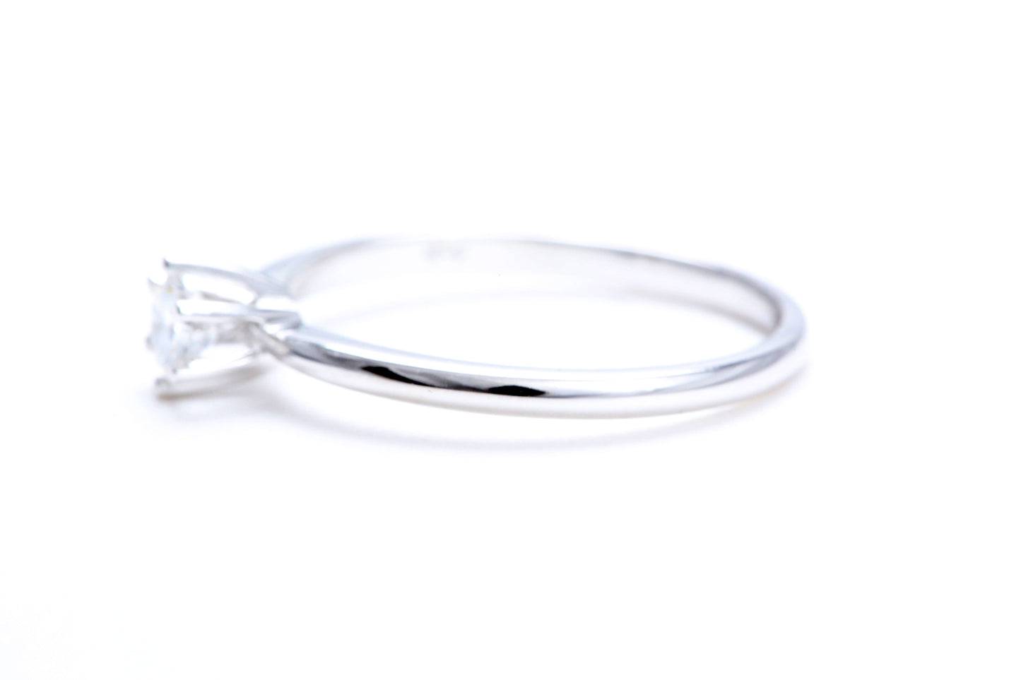 1/4 Carat Solitaire Engagement Ring 18K White Gold