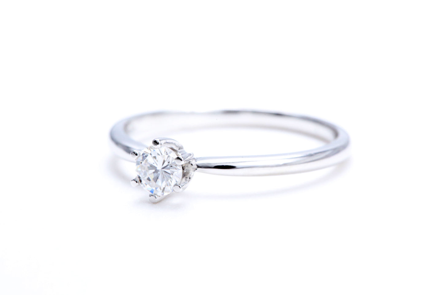 1/4 Carat Solitaire Engagement Ring 18K White Gold