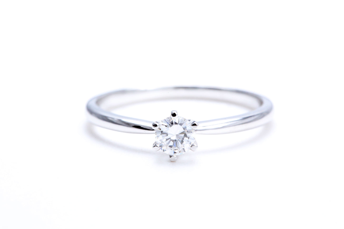 1/4 Carat Solitaire Engagement Ring 18K White Gold