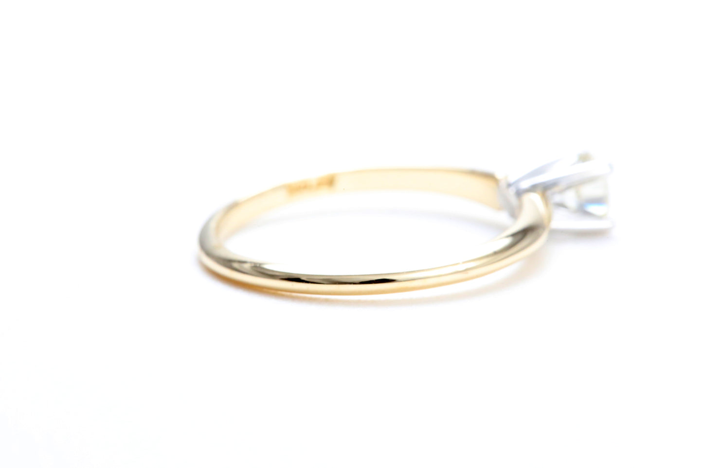 1/4 Carat Solitaire Engagement Ring in 14K Yellow Gold