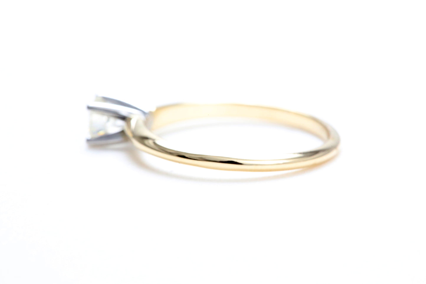 1/4 Carat Solitaire Engagement Ring in 14K Yellow Gold