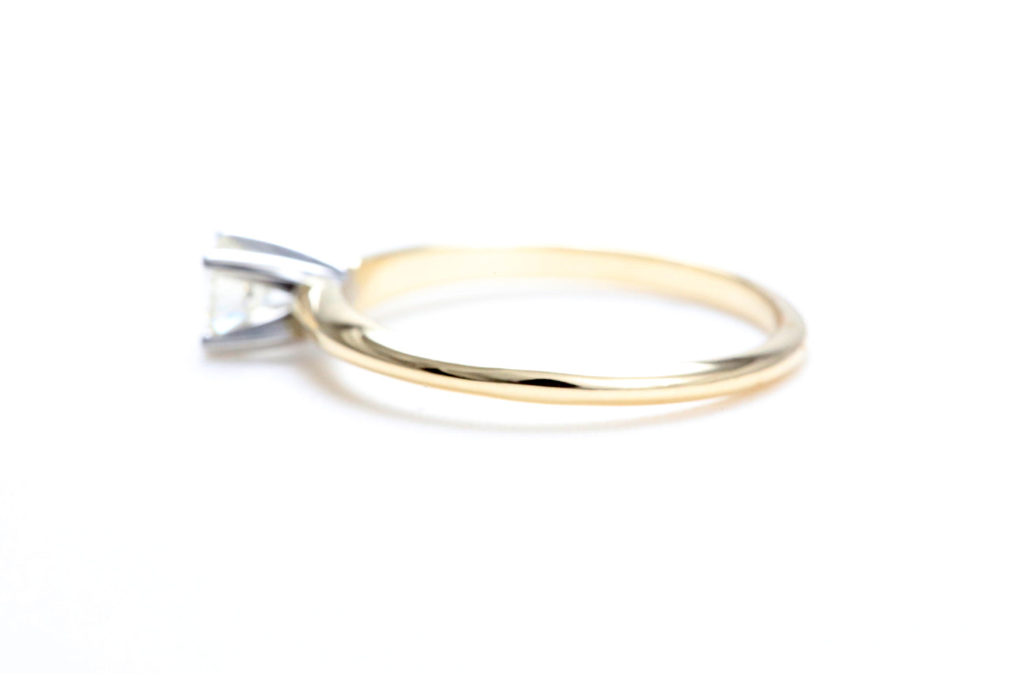1/4 Carat Solitaire Engagement Ring in 14K Yellow Gold