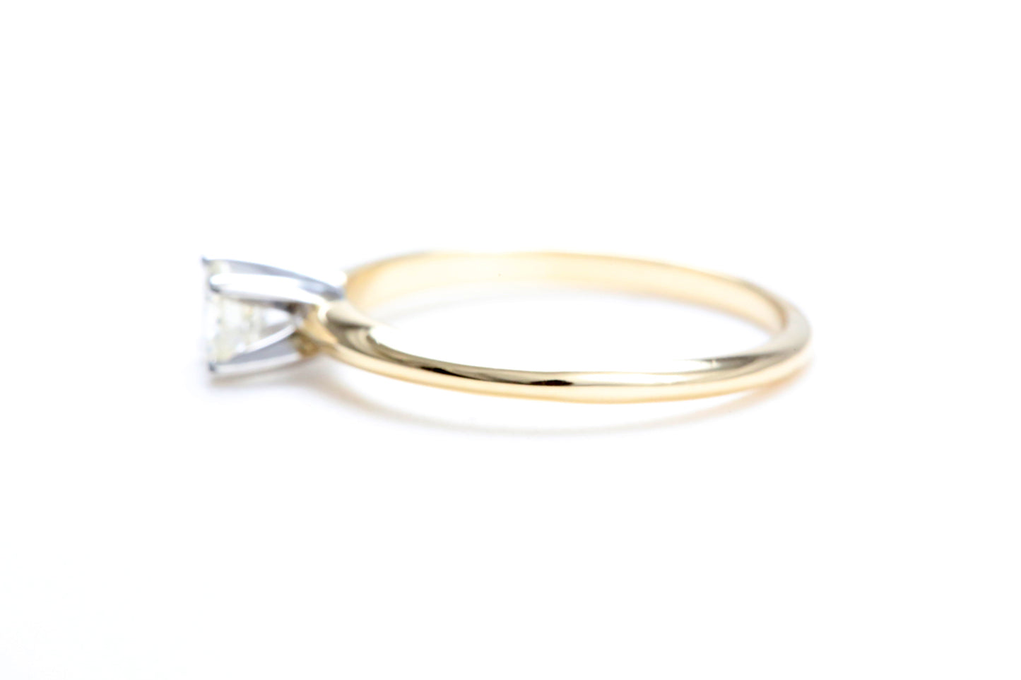 1/4 Carat Solitaire Engagement Ring in 14K Yellow Gold