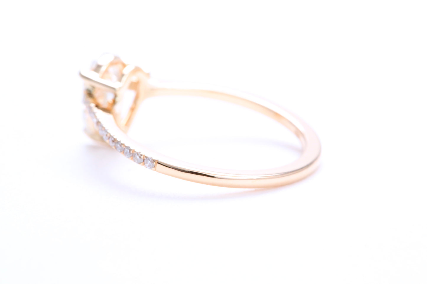 3/4 Carat Pear Shaped Engagement Ring