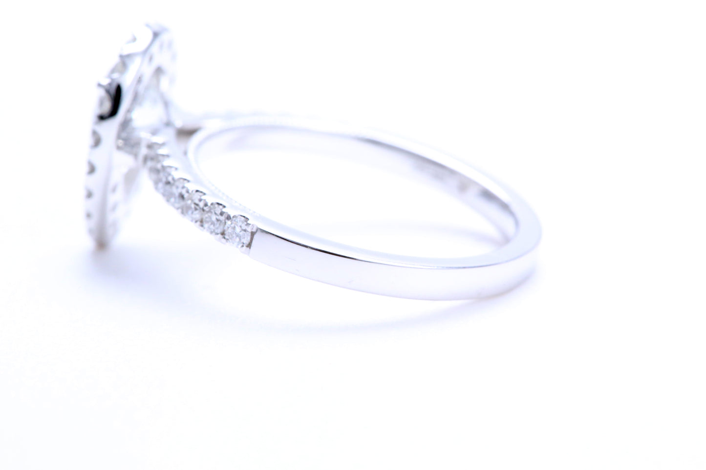 One Carat Pear Shaped Engagement Ring