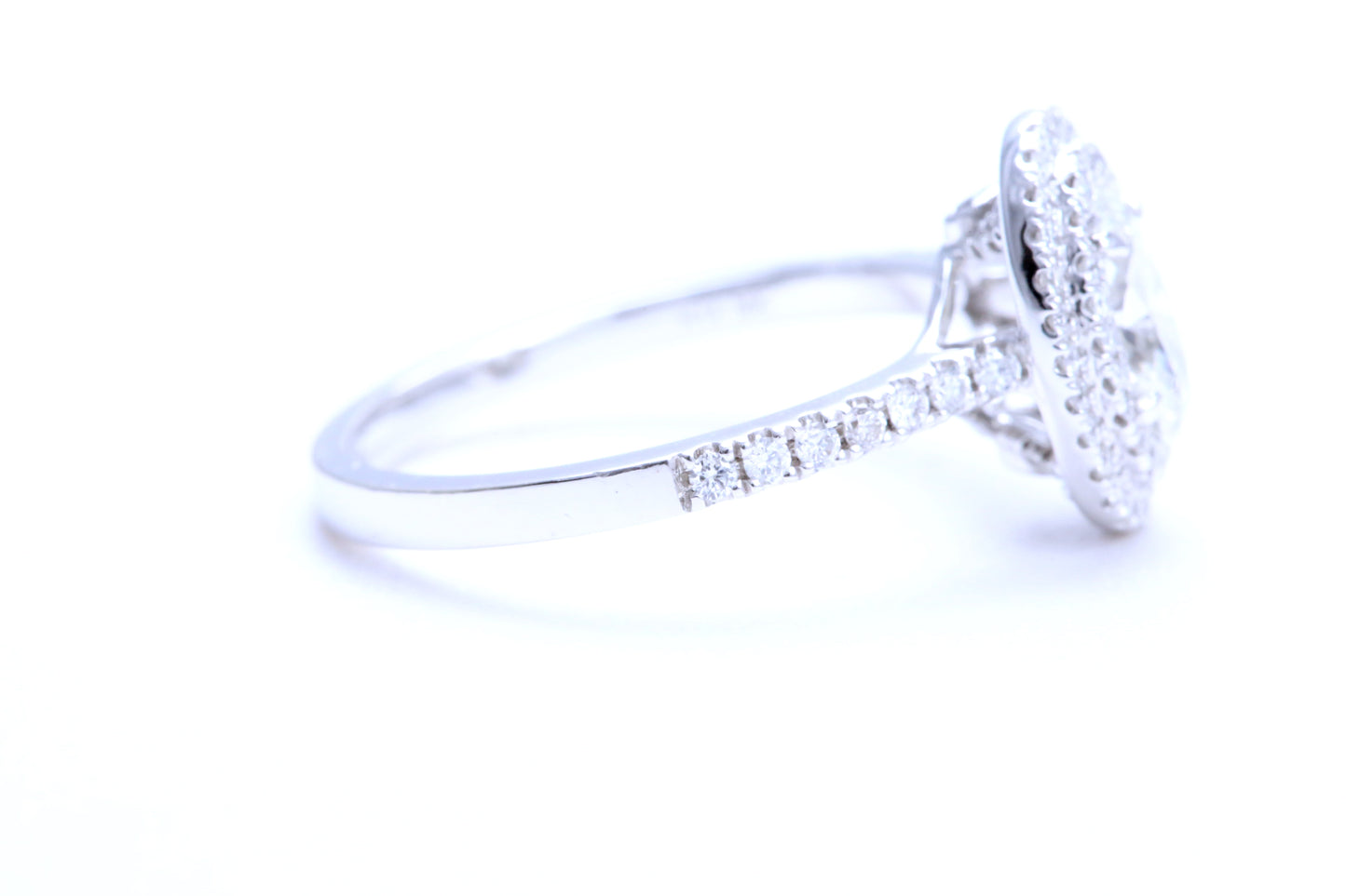 3/4 Carat Oval Shaped Engagement Ring