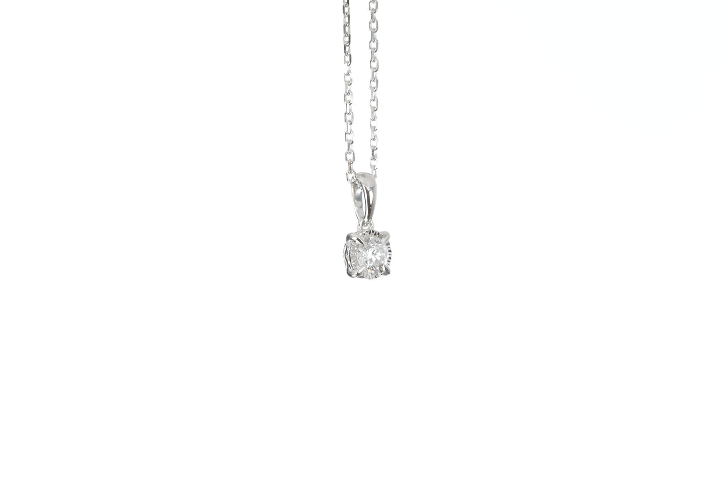 Solitaire Diamond Pendant