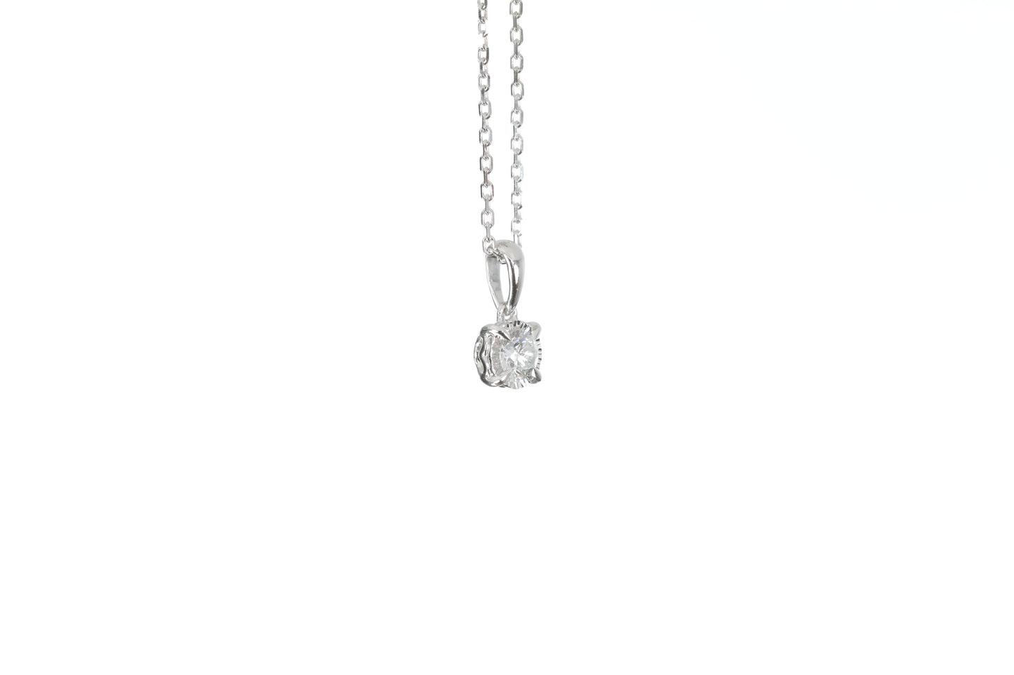 Solitaire Diamond Pendant