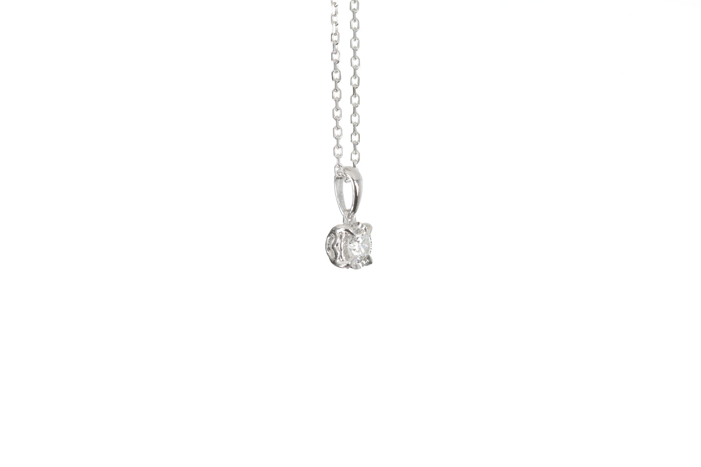 Solitaire Diamond Pendant