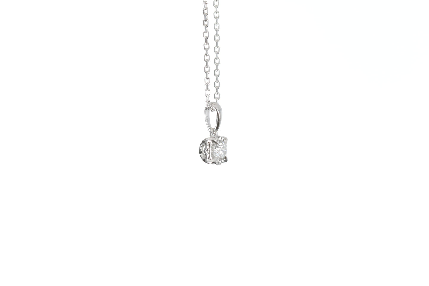Solitaire Diamond Pendant