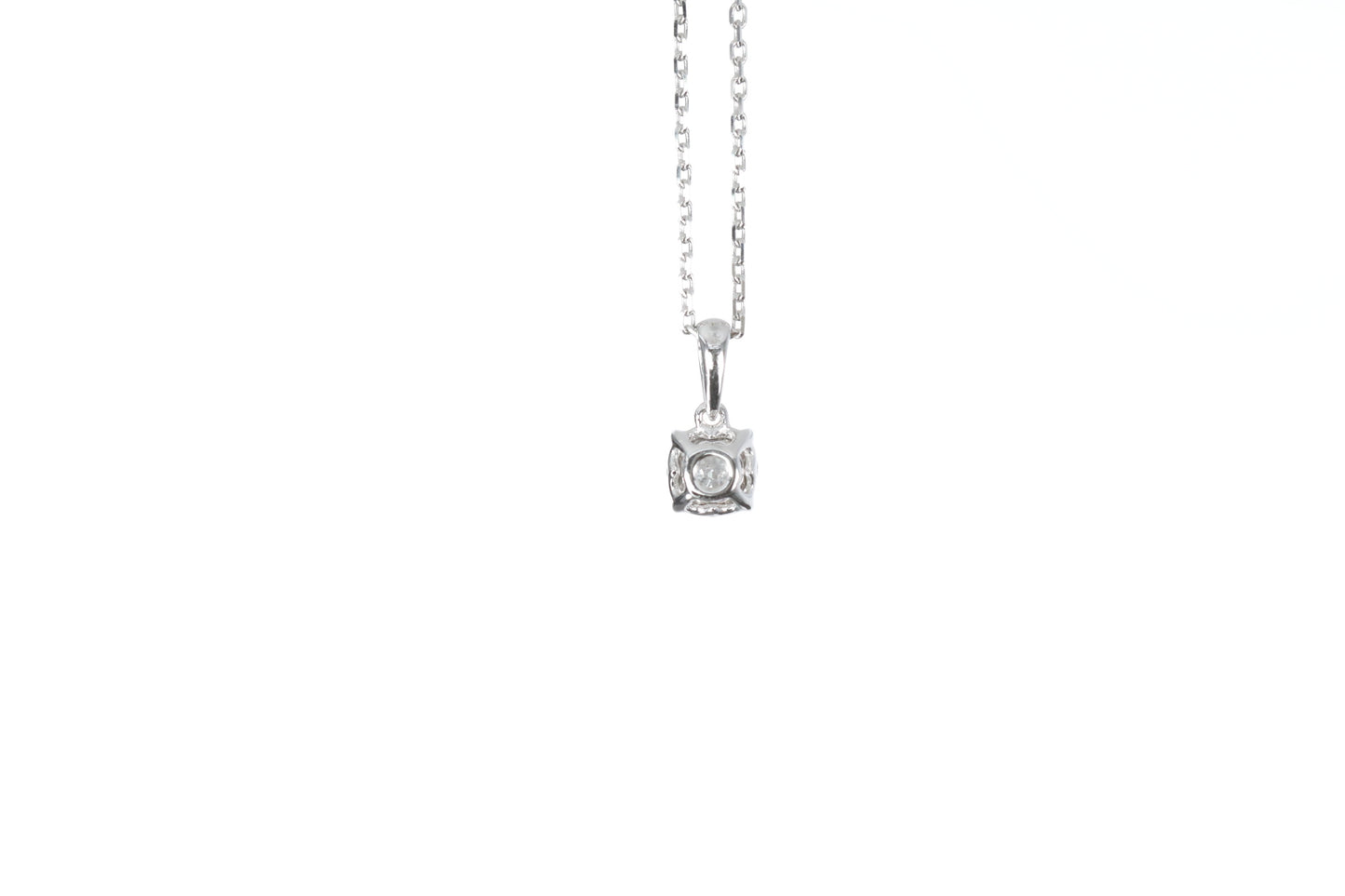 Solitaire Diamond Pendant