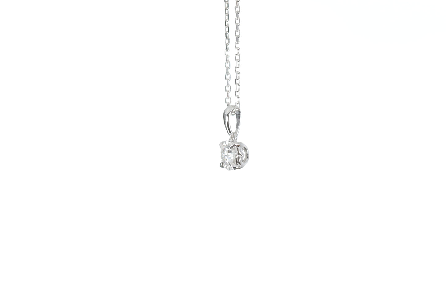 Solitaire Diamond Pendant
