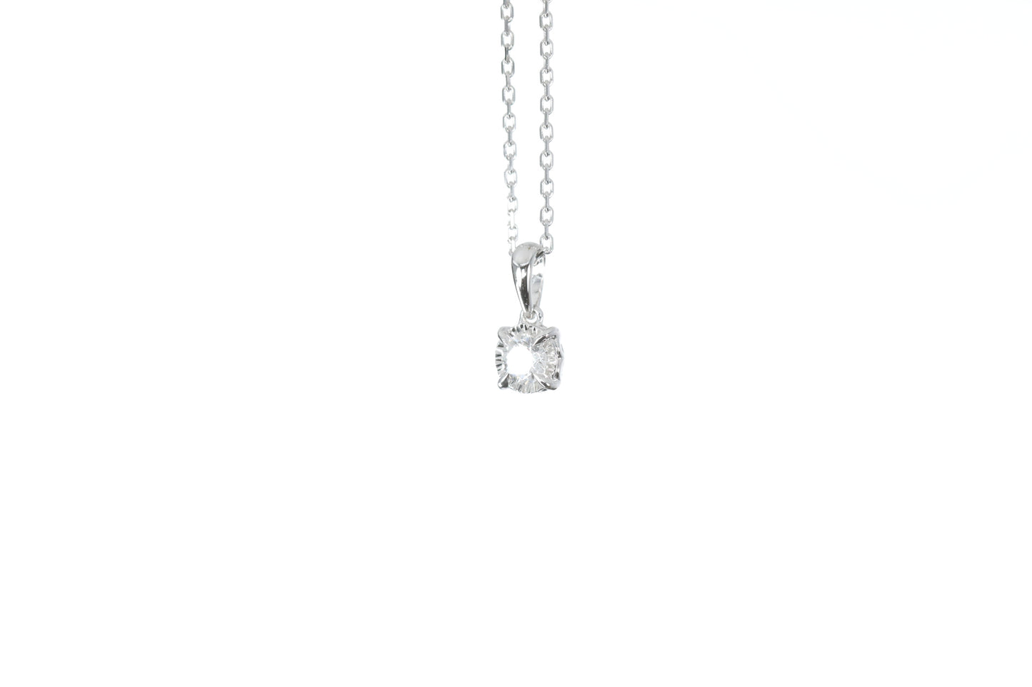 Solitaire Diamond Pendant