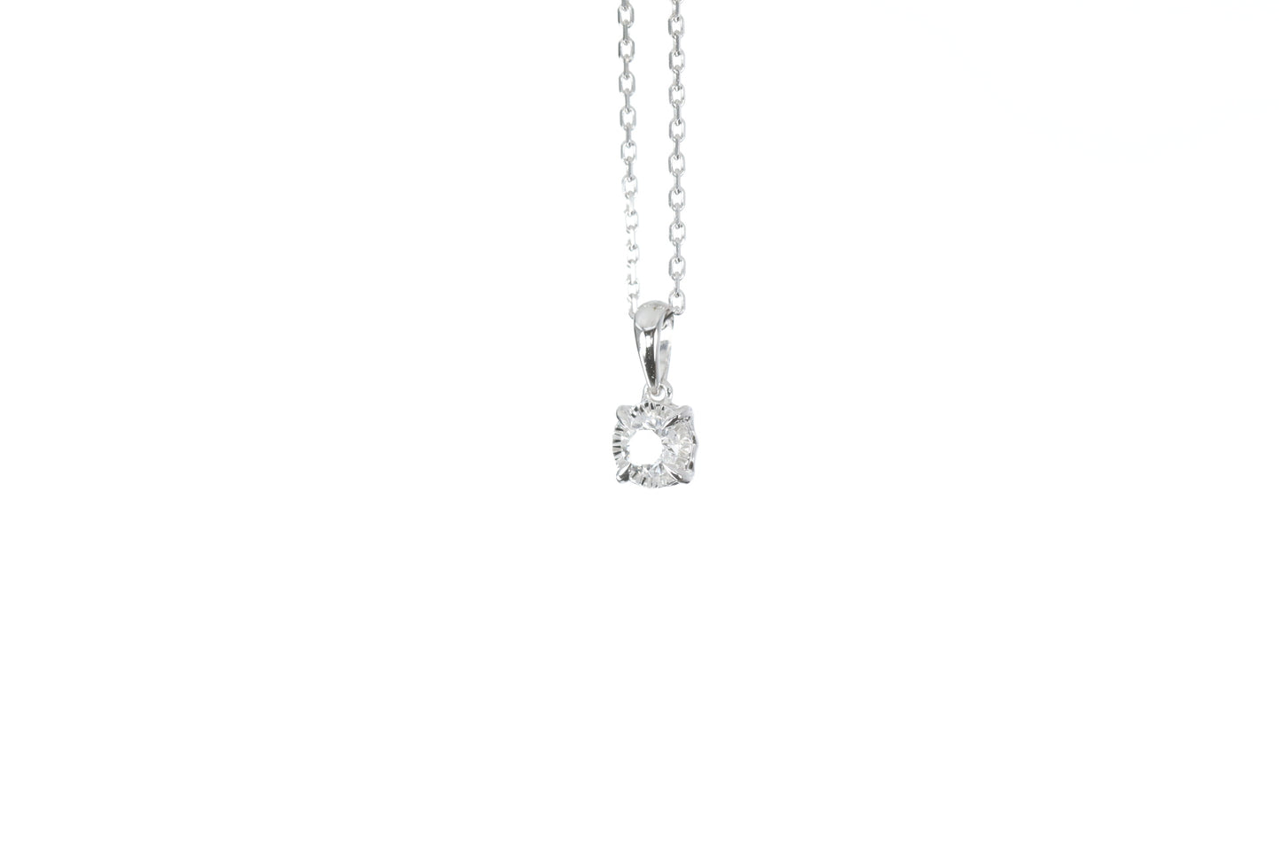 Solitaire Diamond Pendant