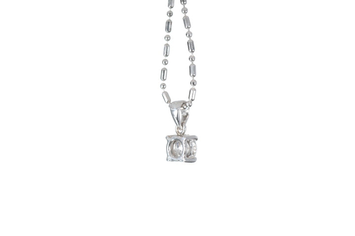 Solitaire Diamond Pendant