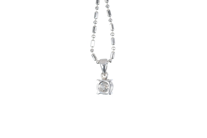 Solitaire Diamond Pendant