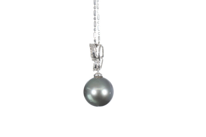 Tahitian Black Pearl Pendant