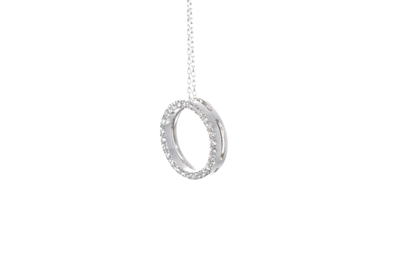 Round Diamond Pendant