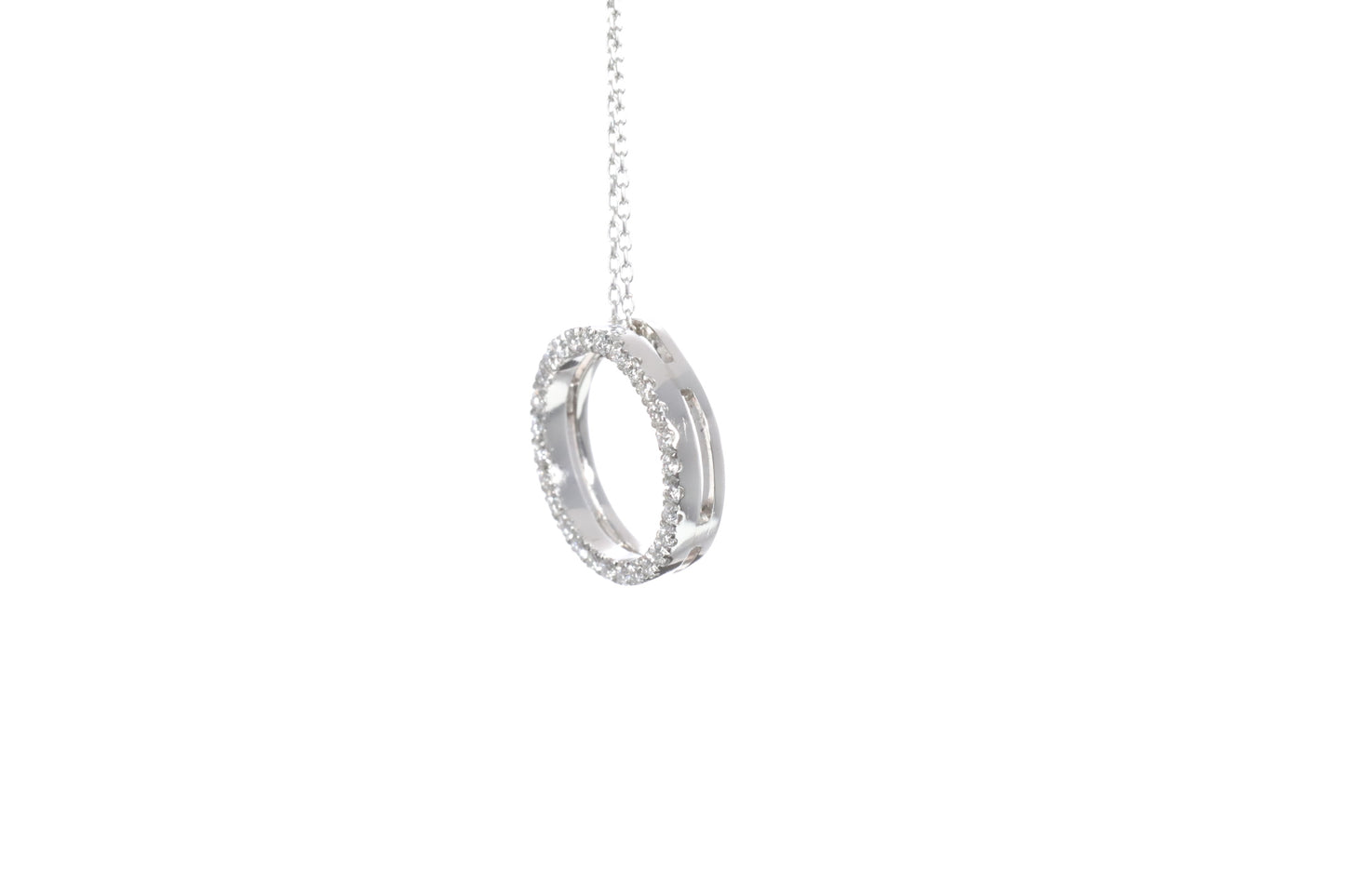 Round Diamond Pendant