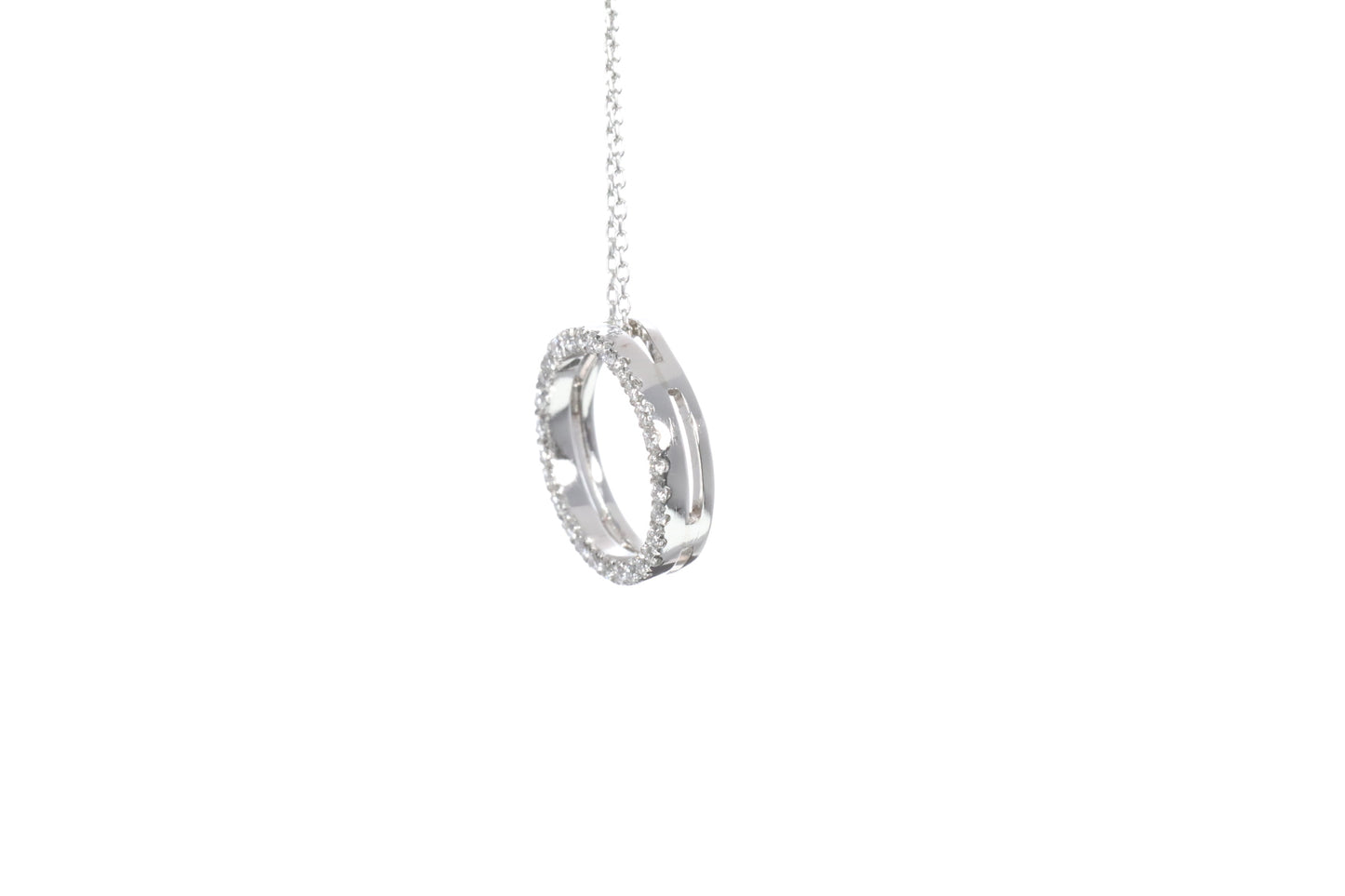 Round Diamond Pendant