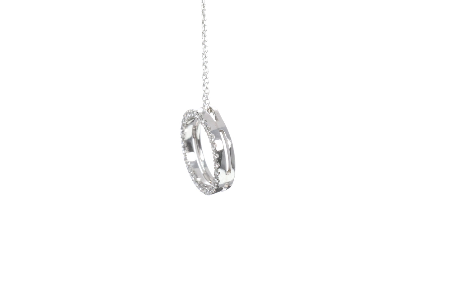 Round Diamond Pendant