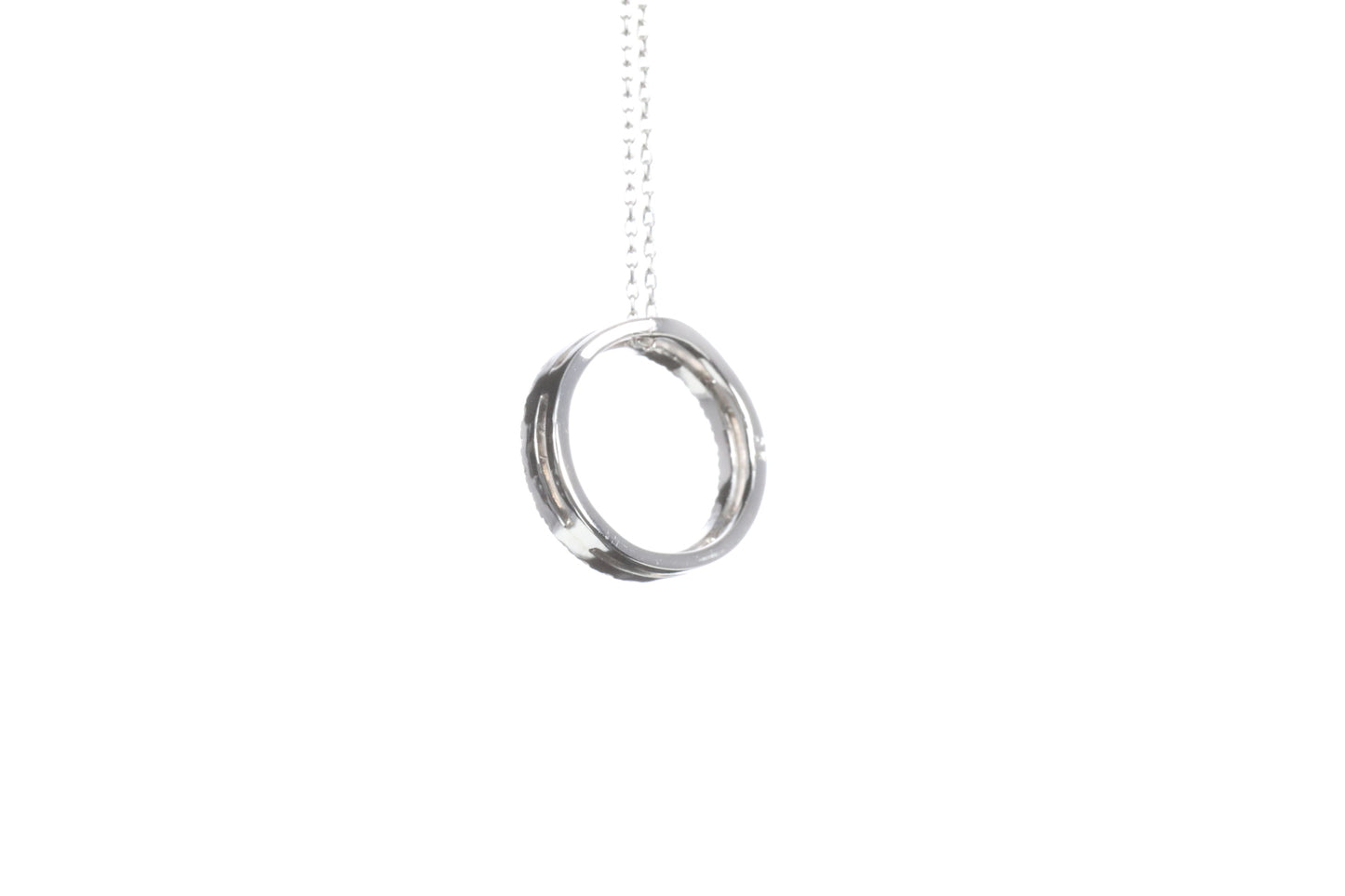 Round Diamond Pendant