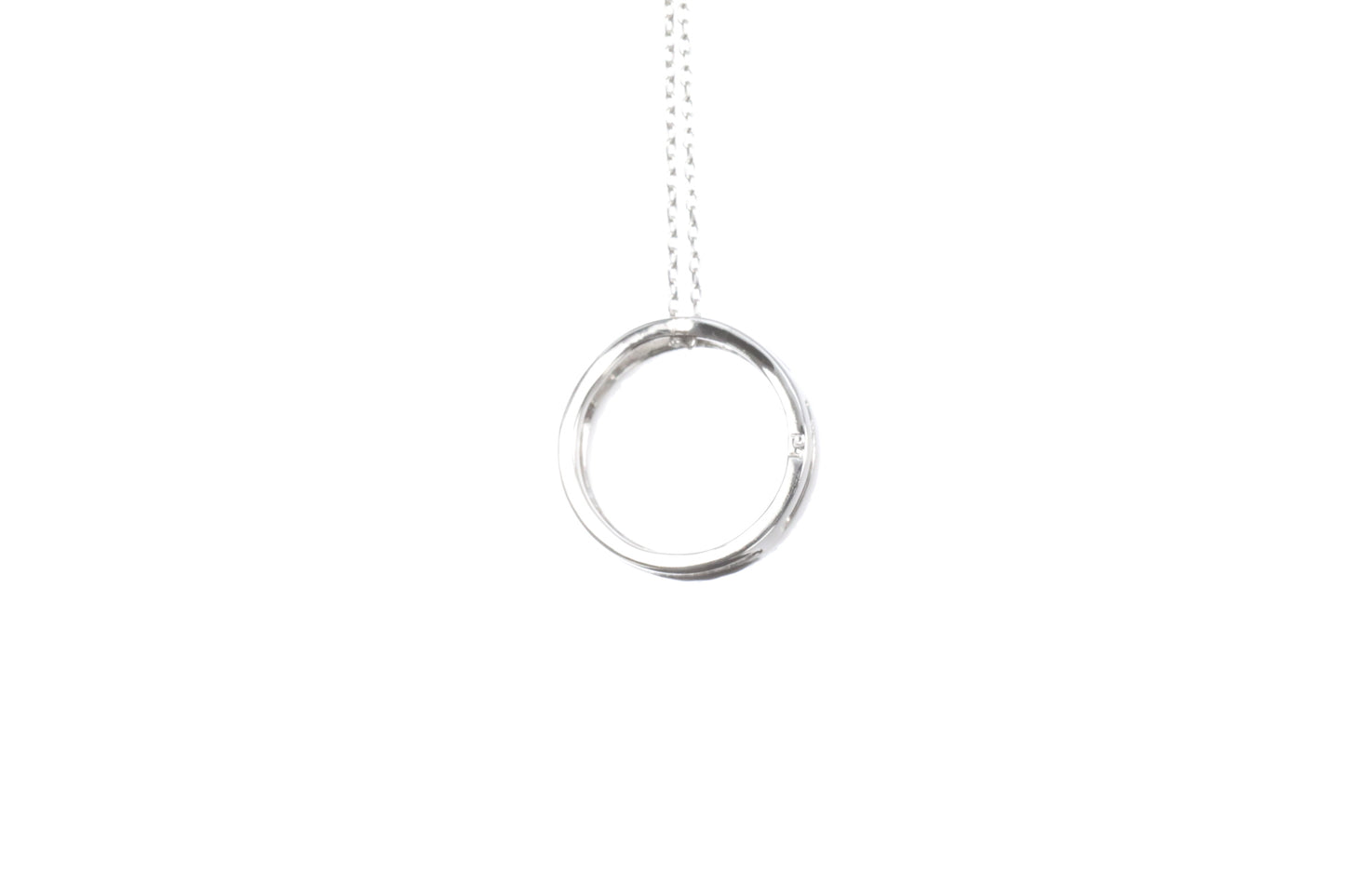 Round Diamond Pendant