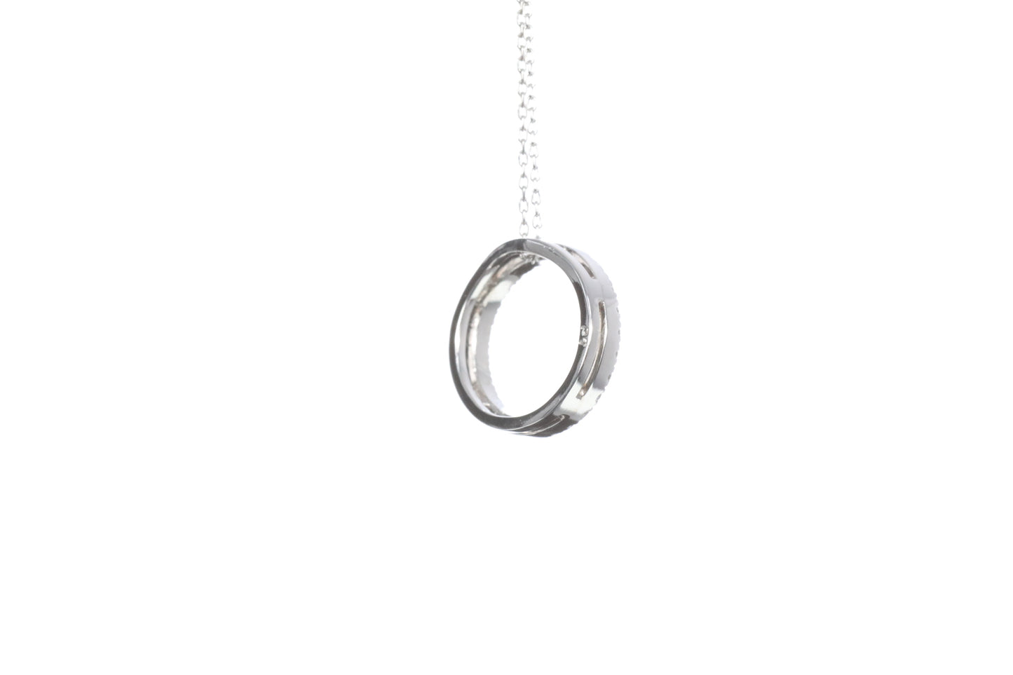 Round Diamond Pendant