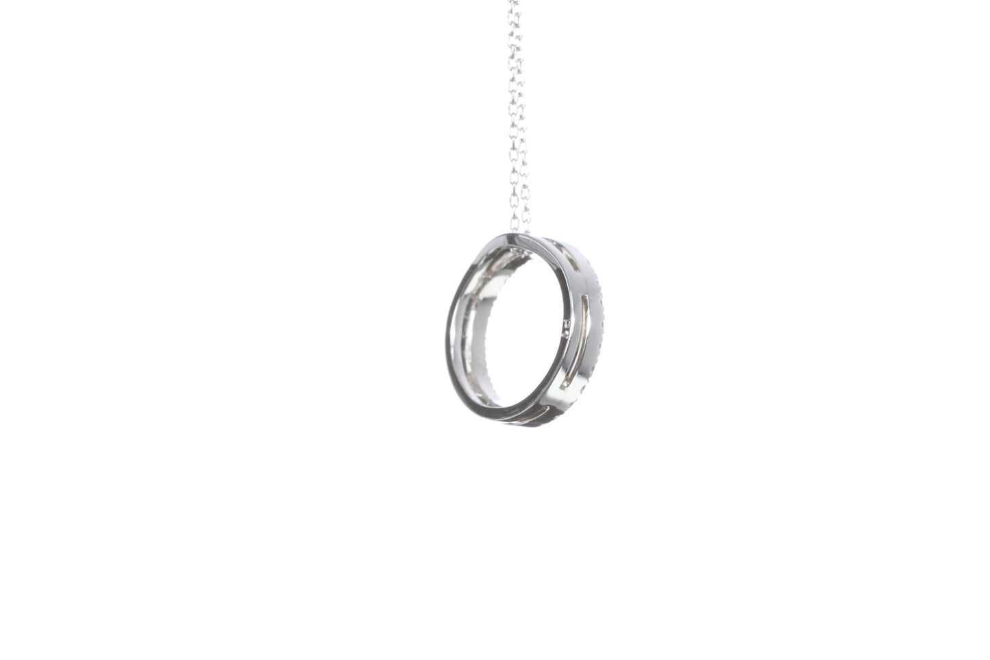 Round Diamond Pendant