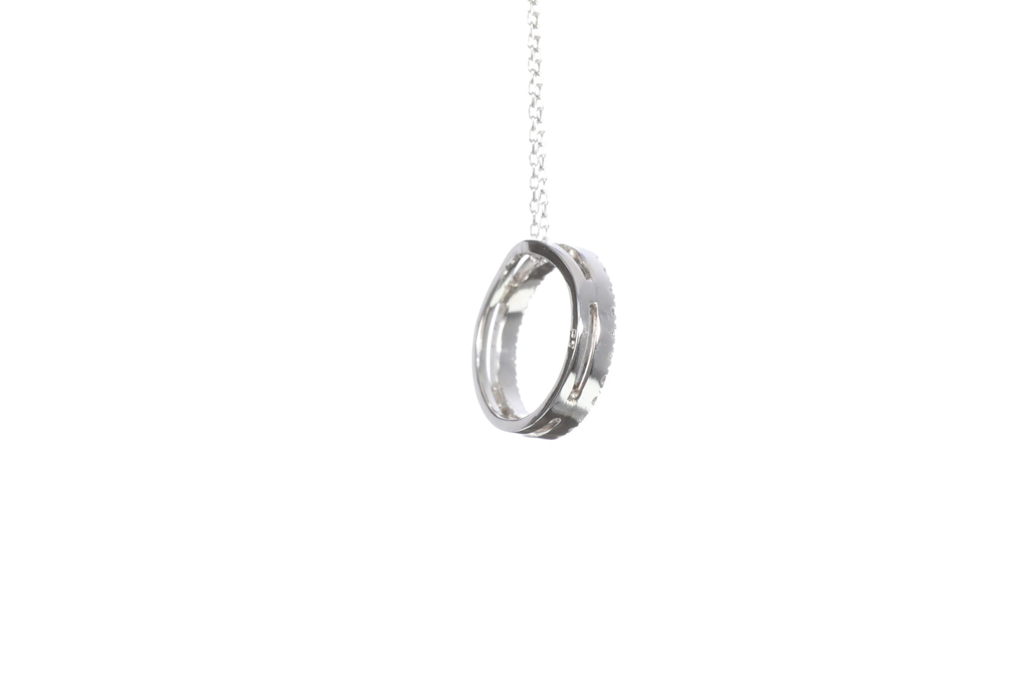 Round Diamond Pendant
