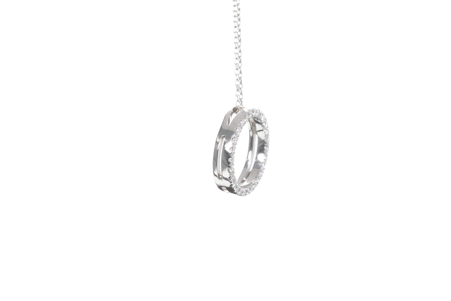Round Diamond Pendant