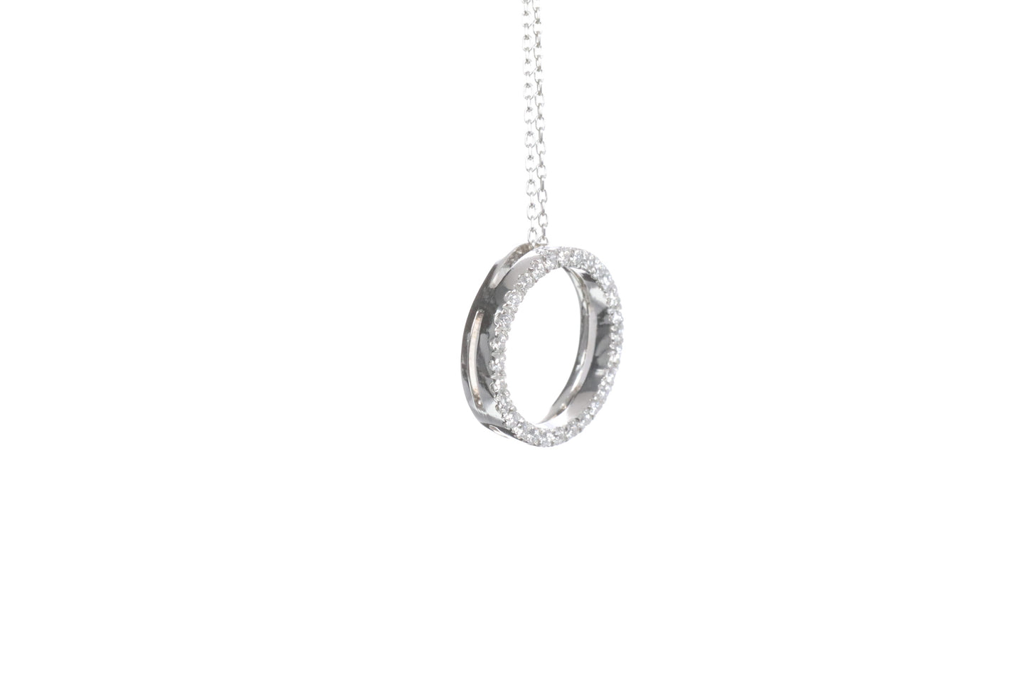 Round Diamond Pendant