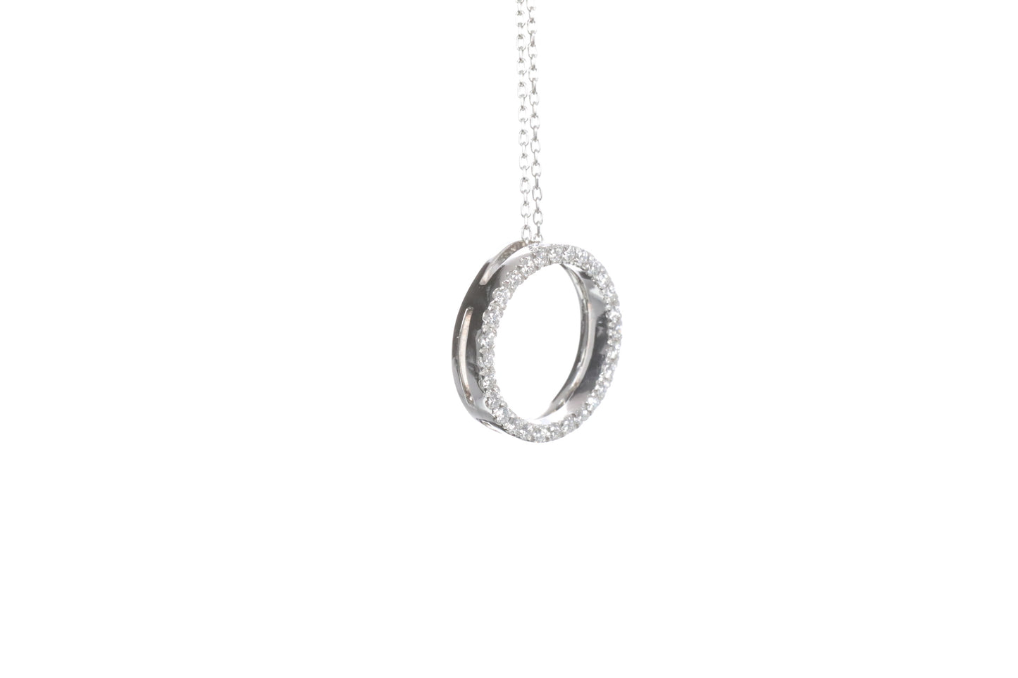 Round Diamond Pendant