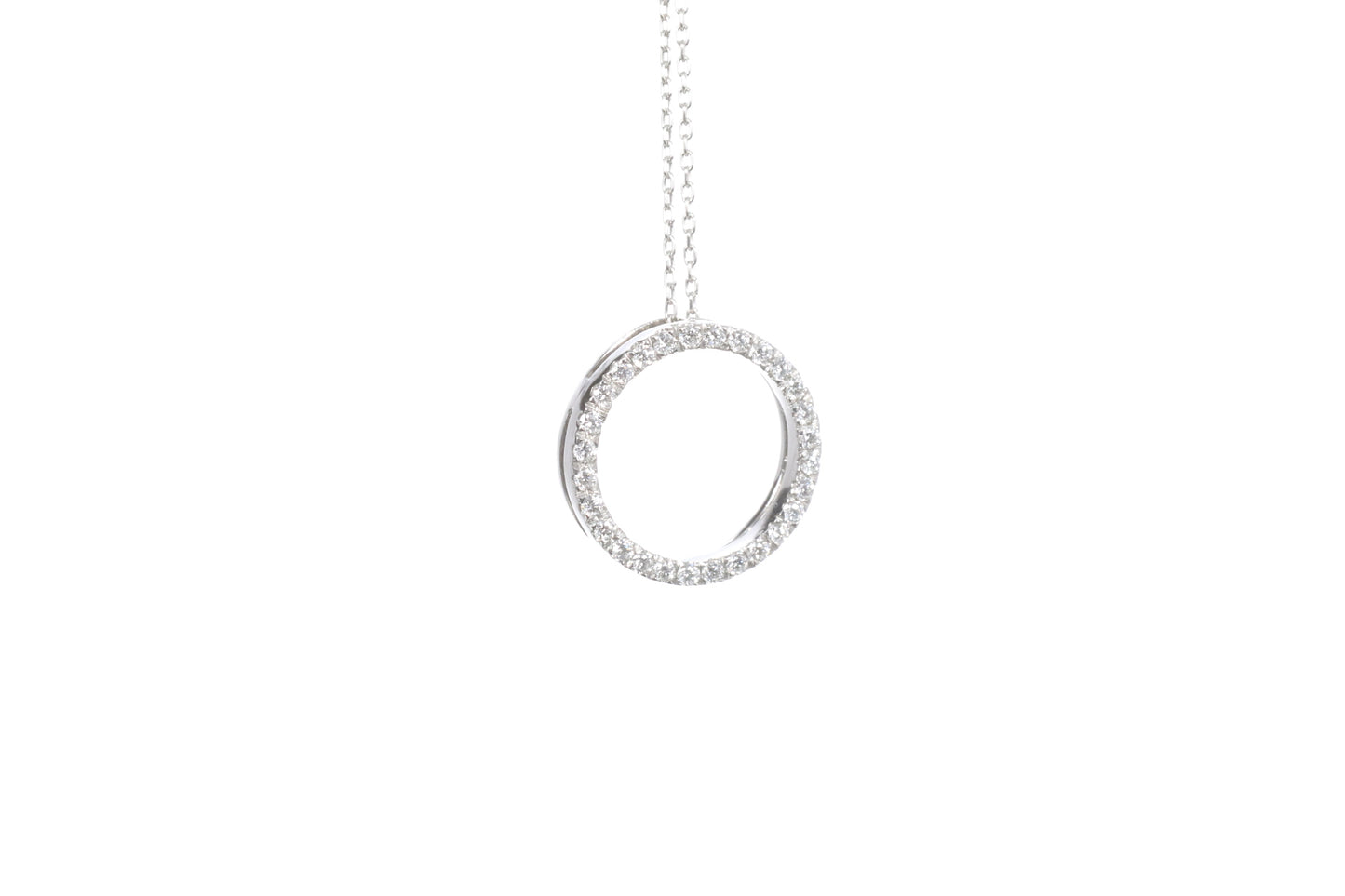Round Diamond Pendant