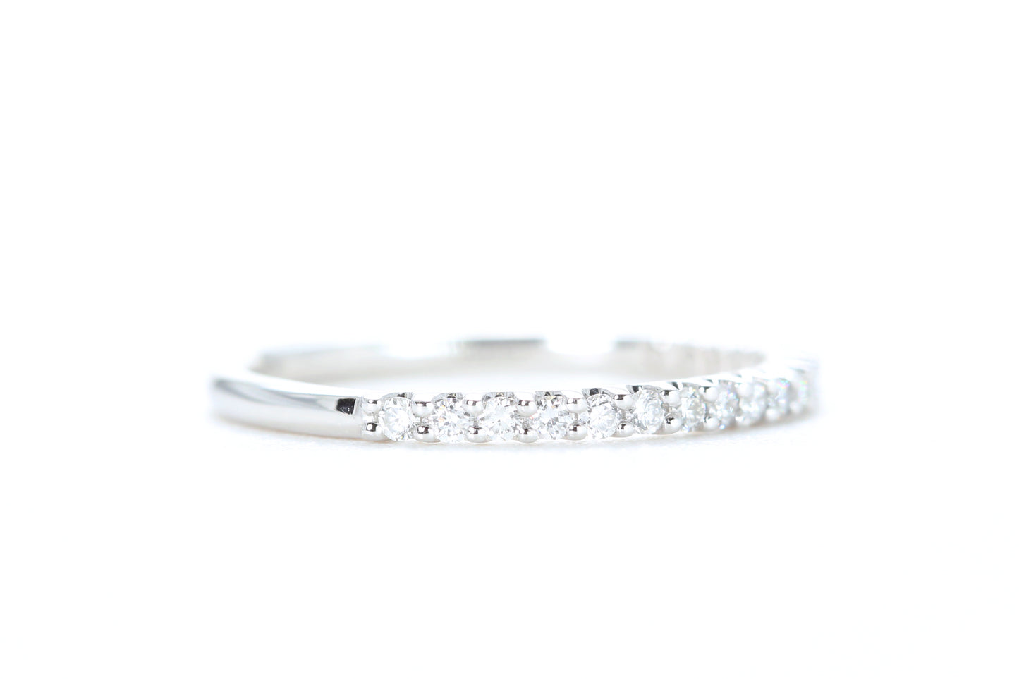 Pavé Diamond Ring 1/4 Carat in Platinum