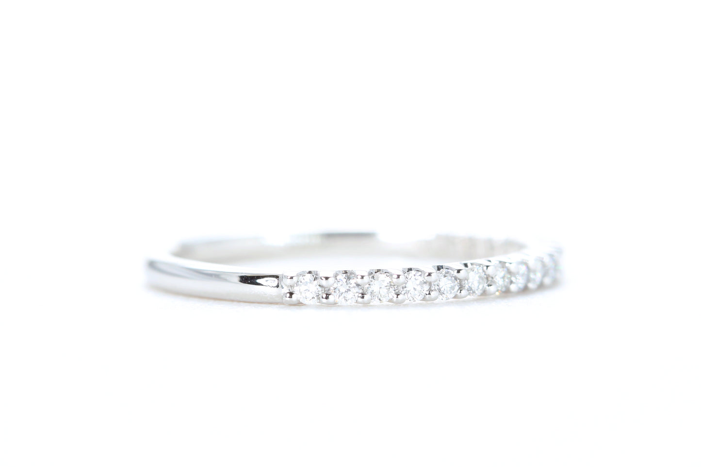 Pavé Diamond Ring 1/4 Carat in Platinum