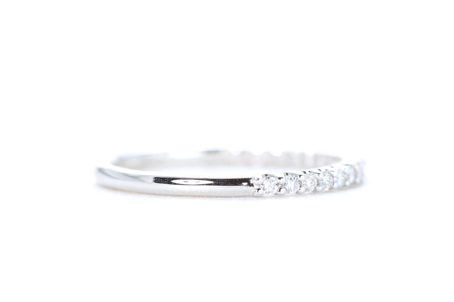Pavé Diamond Ring 1/4 Carat in Platinum