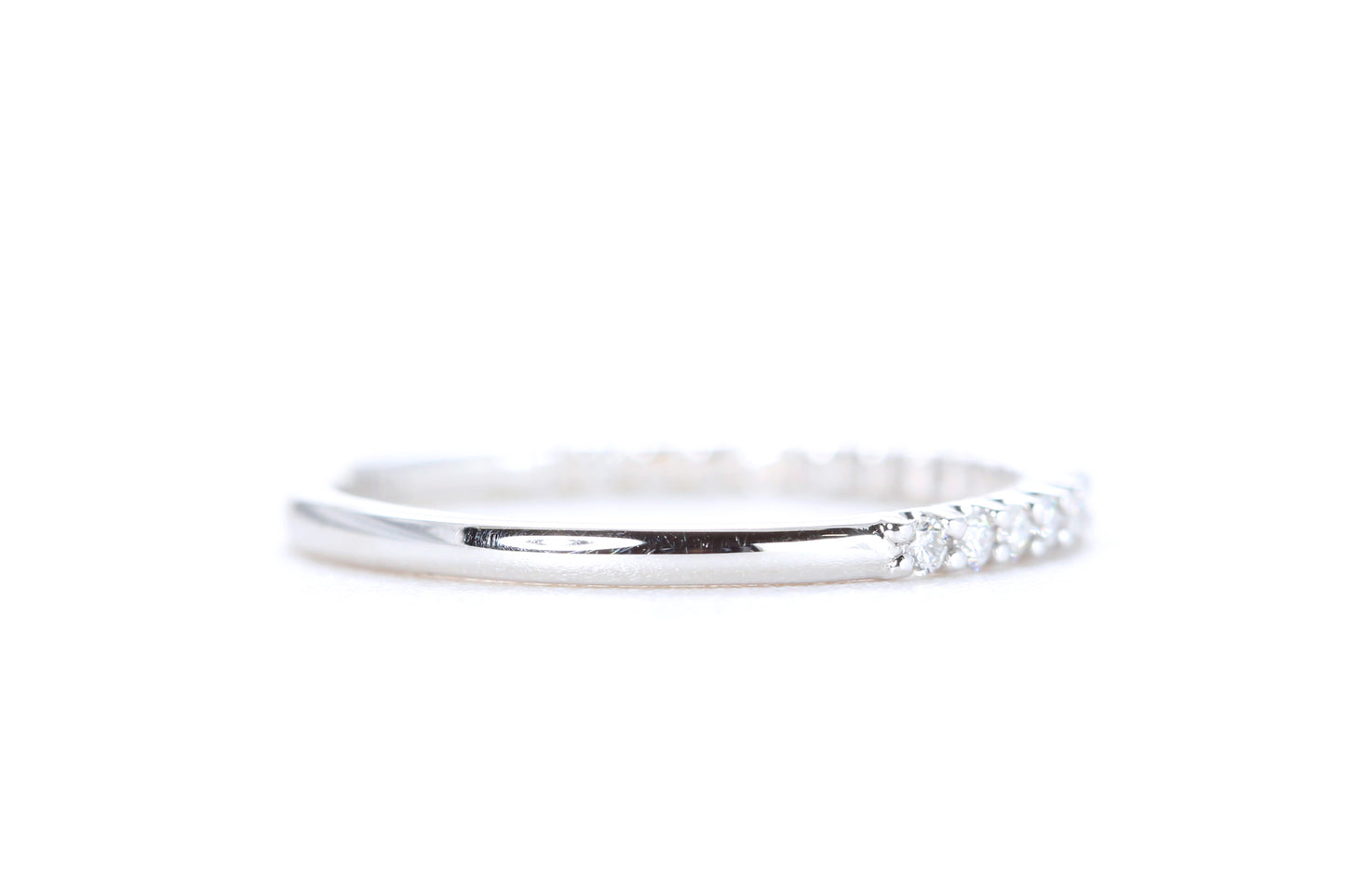 Pavé Diamond Ring 1/4 Carat in Platinum
