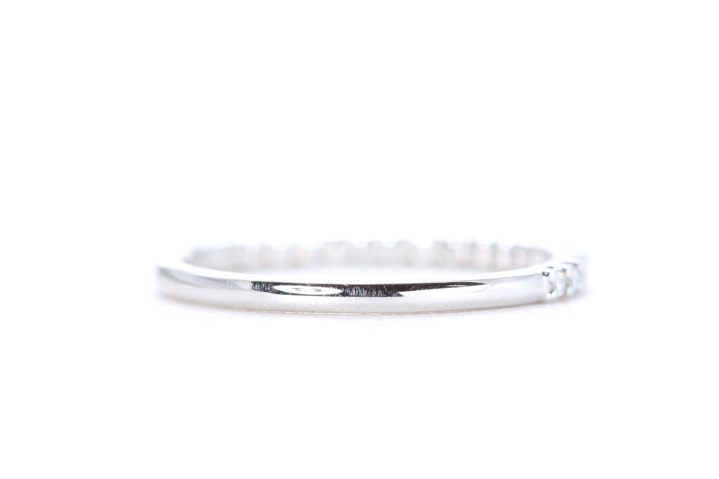 Pavé Diamond Ring 1/4 Carat in Platinum