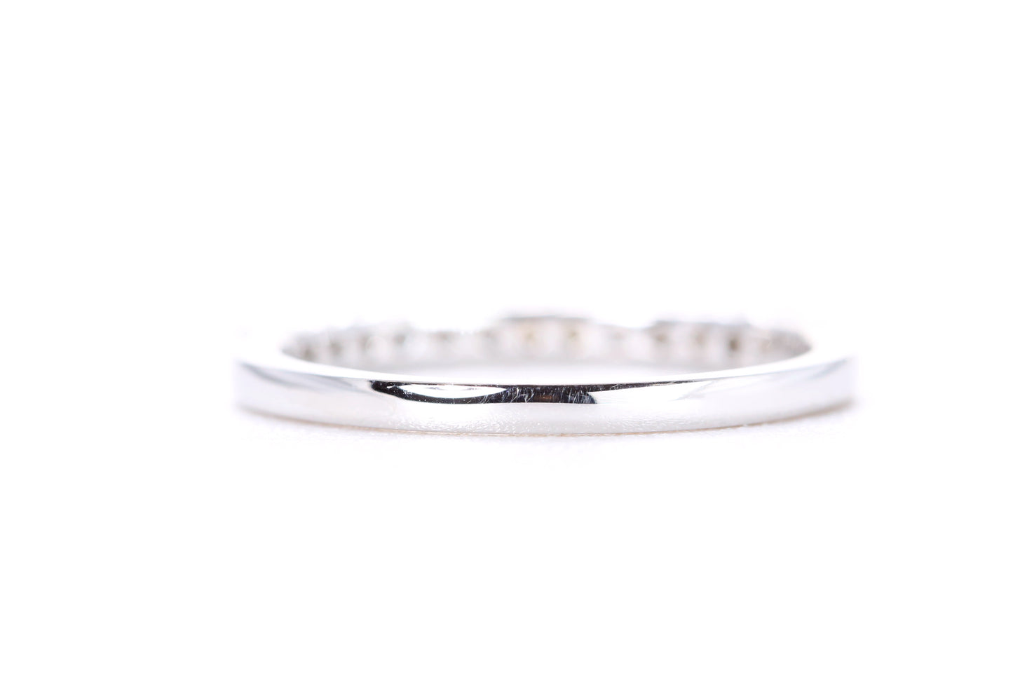 Round Brilliant Diamond Band