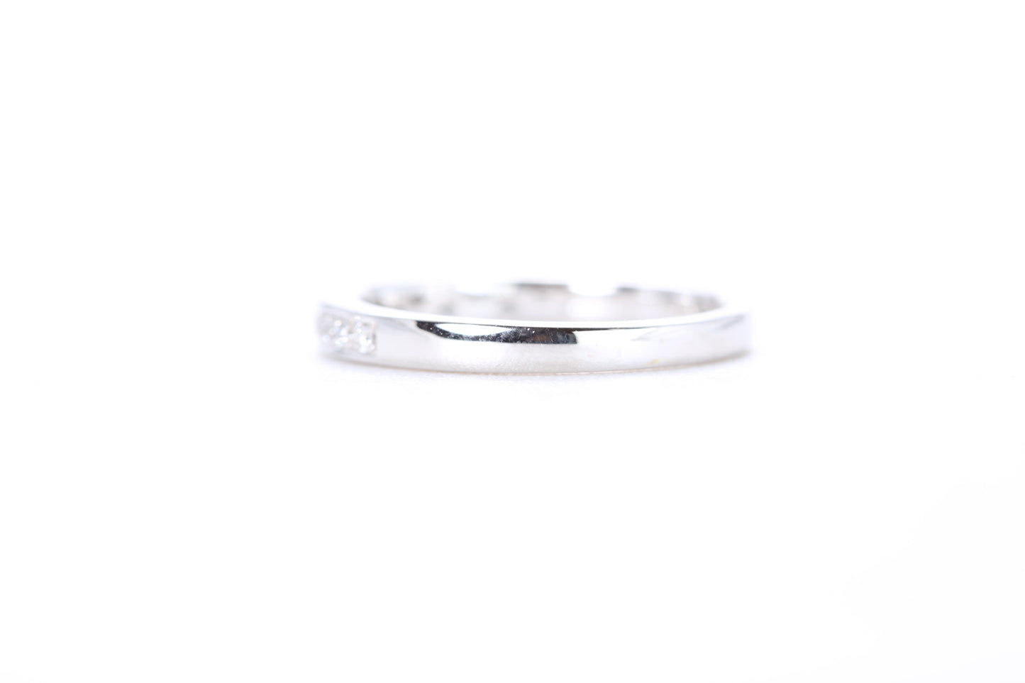 Single Row Pavé Diamond Ring 1/10 Carat