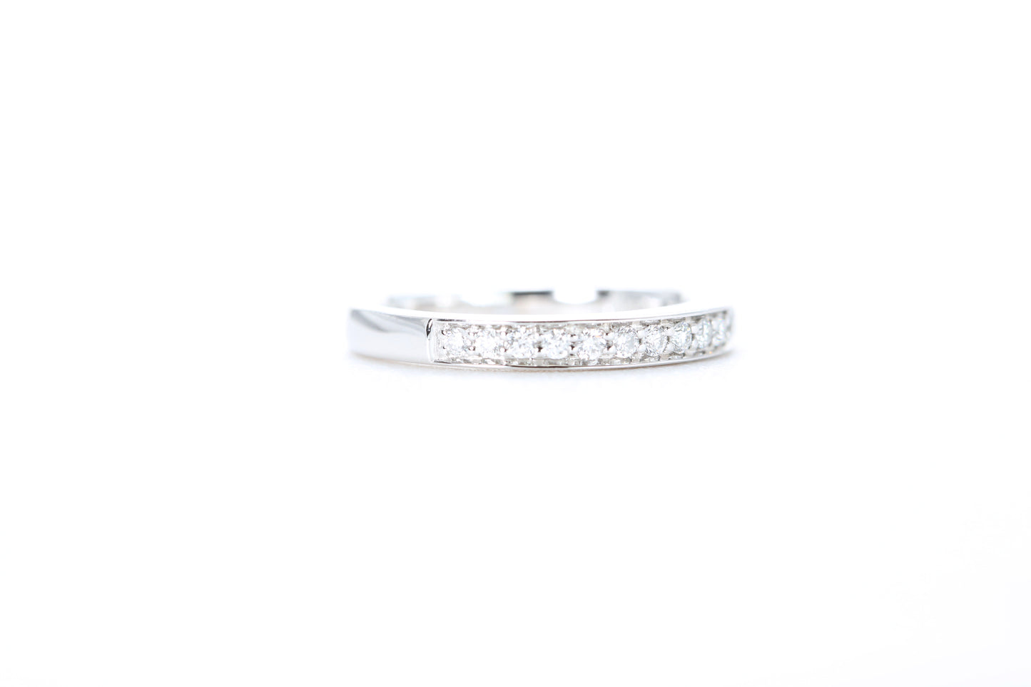 Single Row Pavé Diamond Ring 1/5 Carat in Platinum
