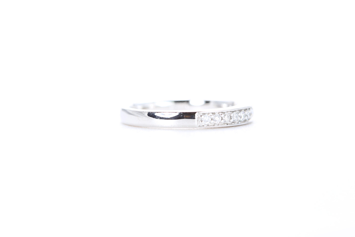 Single Row Pavé Diamond Ring 1/5 Carat in Platinum