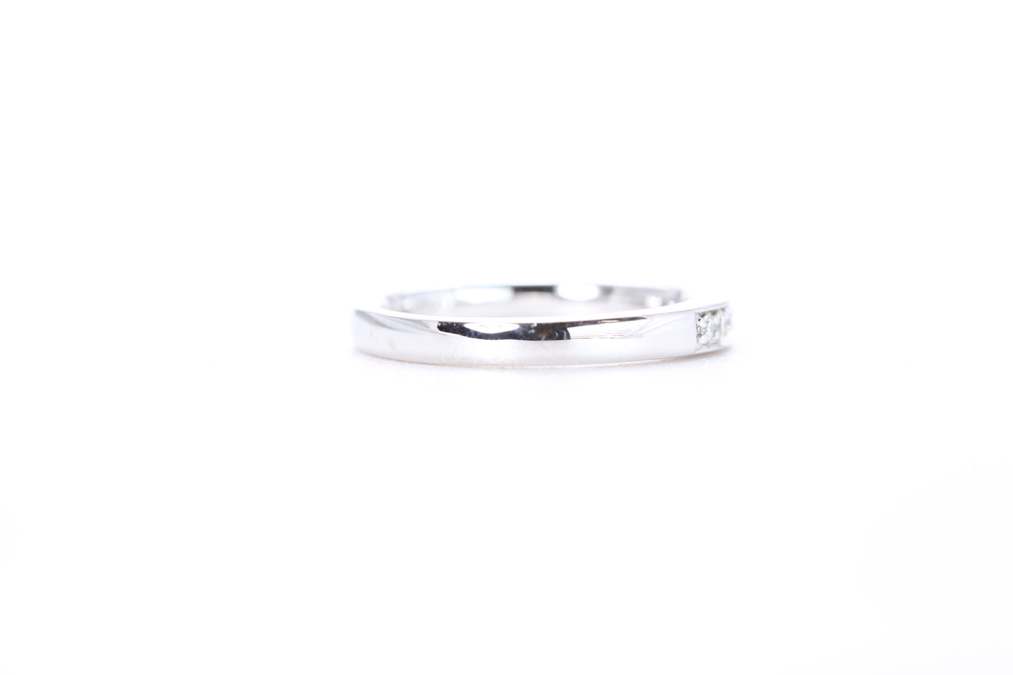 Single Row Pavé Diamond Ring 1/5 Carat in Platinum