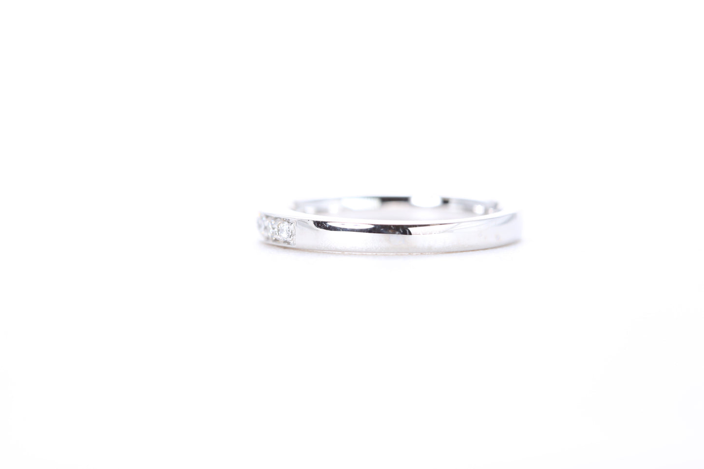Single Row Pavé Diamond Ring 1/5 Carat in Platinum