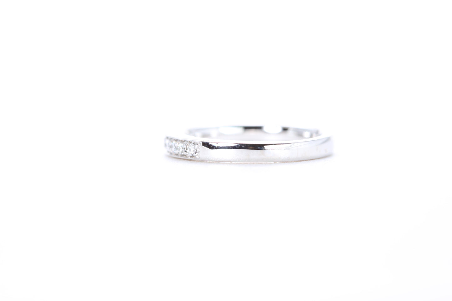 Single Row Pavé Diamond Ring 1/5 Carat in Platinum