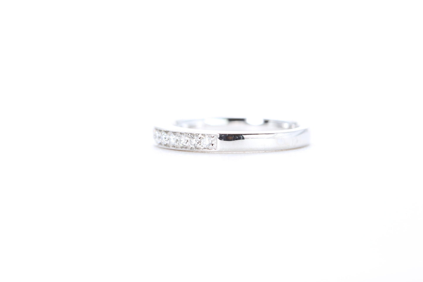 Single Row Pavé Diamond Ring 1/5 Carat in Platinum