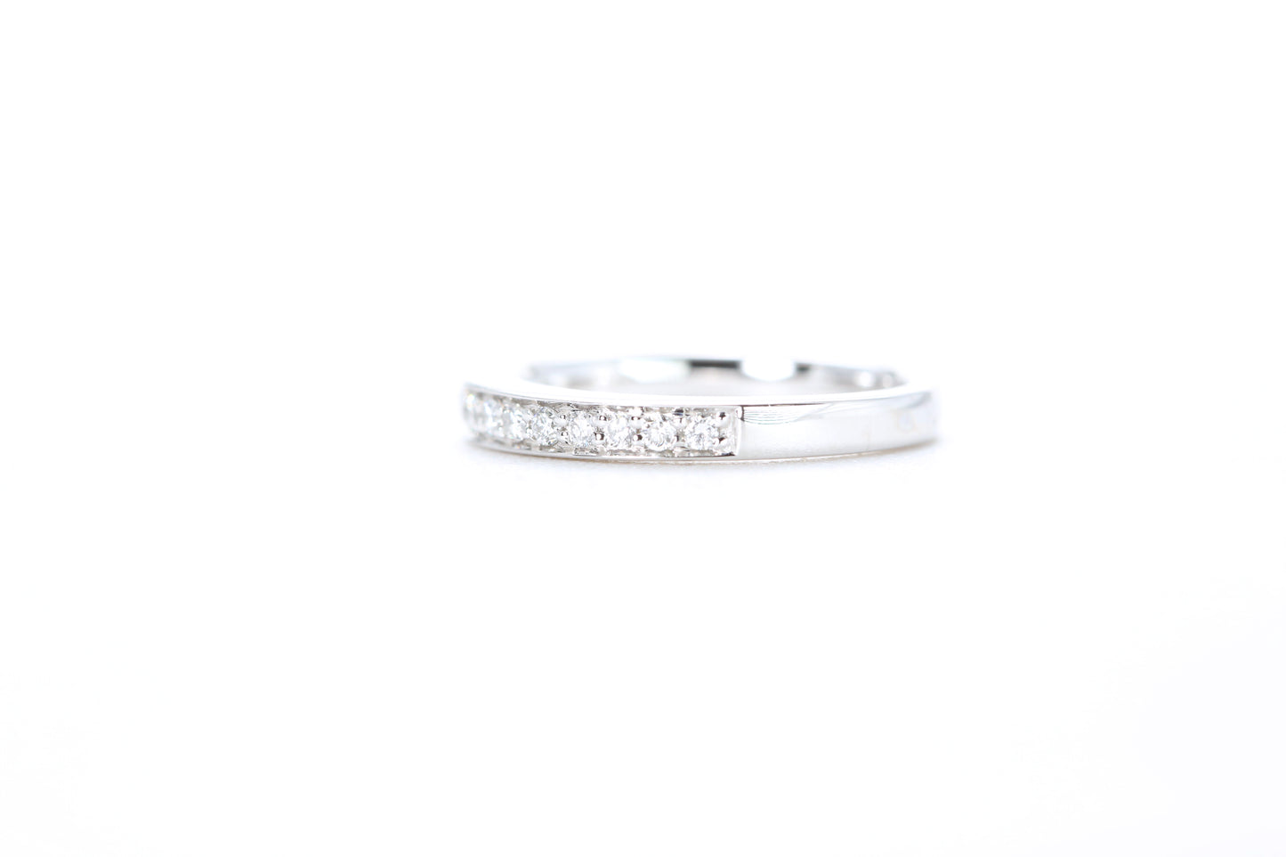 Single Row Pavé Diamond Ring 1/5 Carat in Platinum